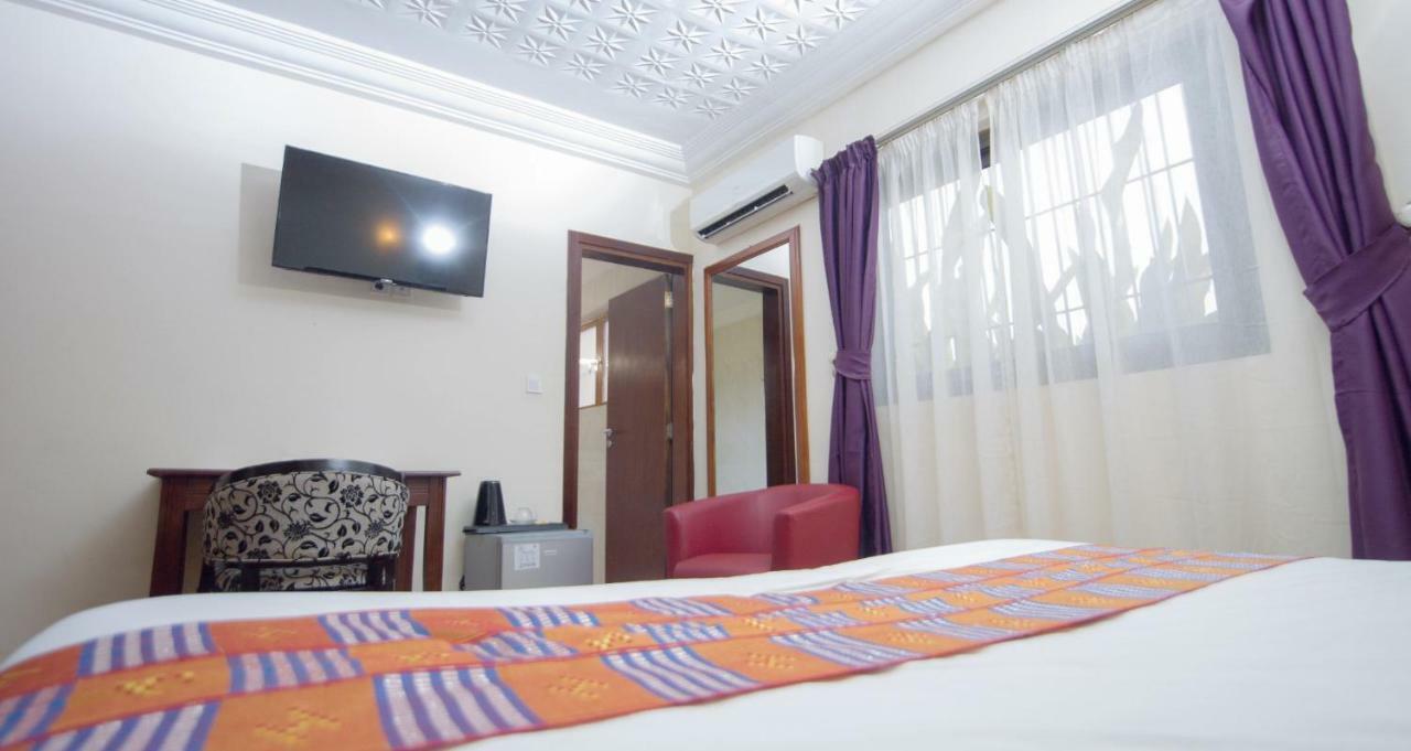 Hotel La Rose Blanche Korhogo Eksteriør bilde